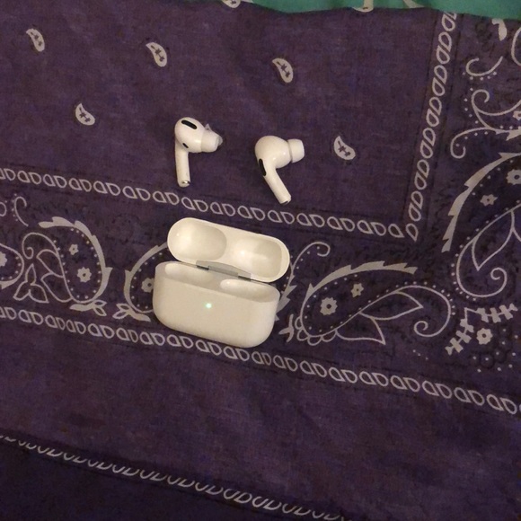 AirPod pros